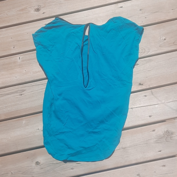 Zara tee - Picture 5 of 8